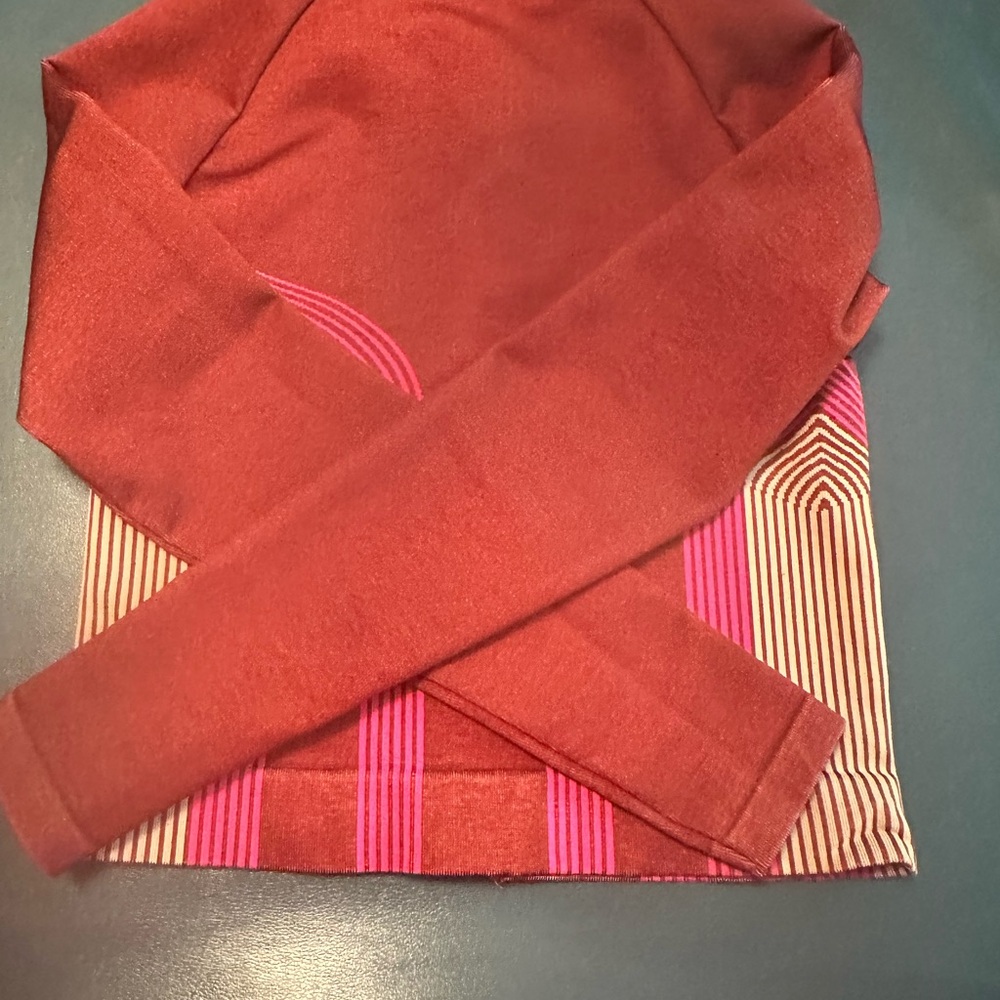 Fabletics Casey Cropped jacket - Picture 5 of 5